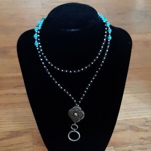 NEW Silver and beaded necklace with silver pendant